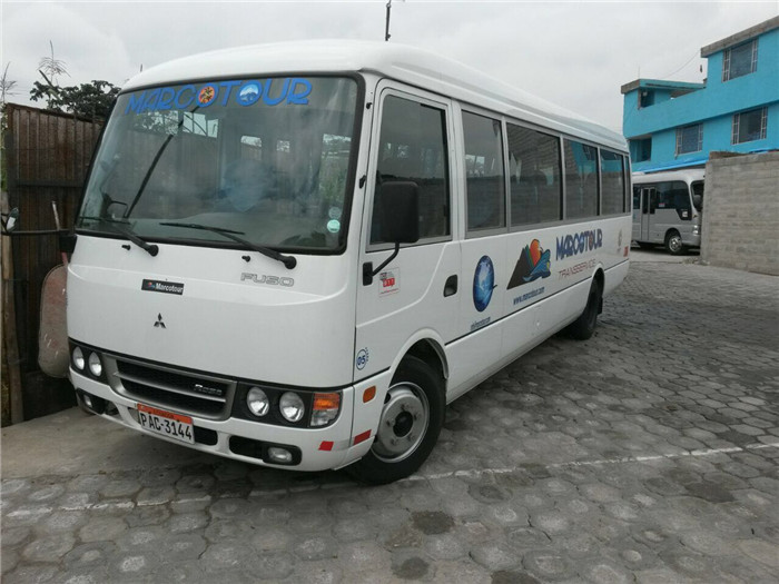 18-20座旅游三菱巴士.jpg