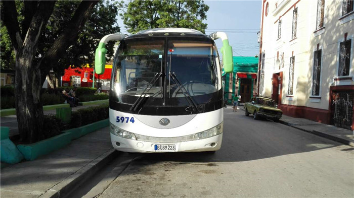 45座古巴大巴车1.jpg