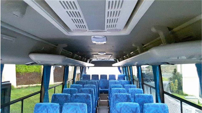 Senior 28座車 3.jpg