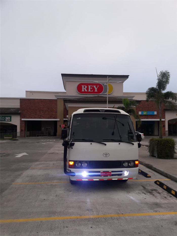 巴拿马25座车1.jpg