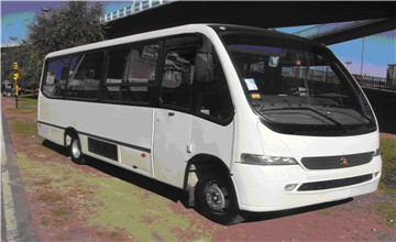 阿根廷26座旅游车